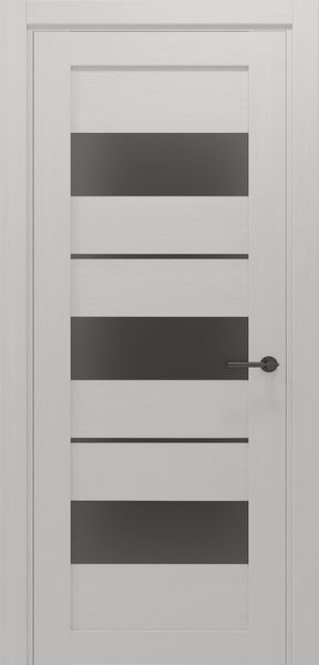 Біле дерево, чорне скло